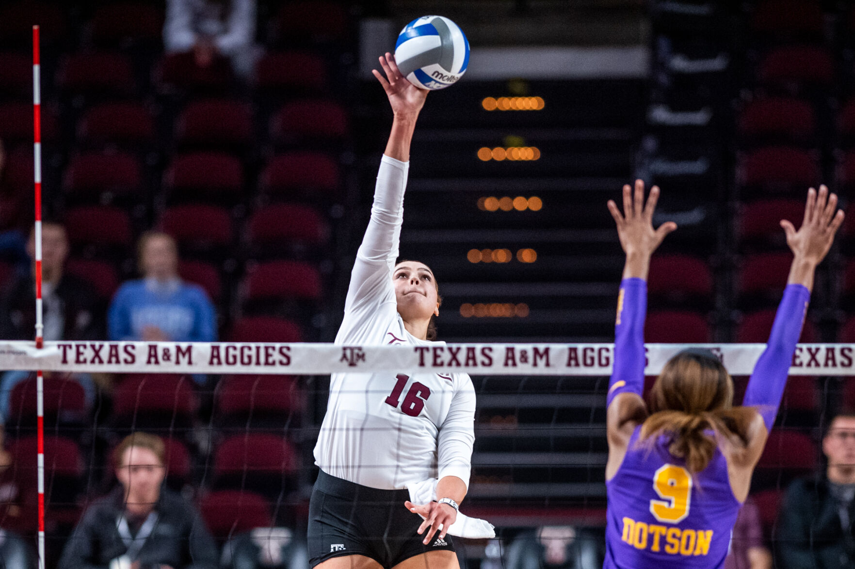 111722-bcs-sports-AggieVolleyball006.JPG